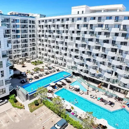Althea - In Alezzi Infinity Mamaia Nord 那沃达利